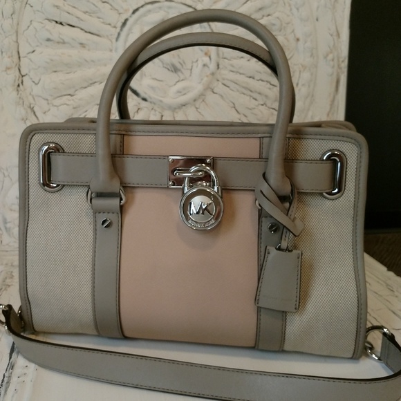 Michael Kors Handbags - Michael Kors Hamilton East West Bag